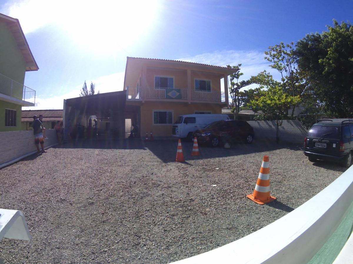 Genesis Beach Hostel! Quartos Compartilhados E Privativos Na Pinheira 帕罗卡 外观 照片