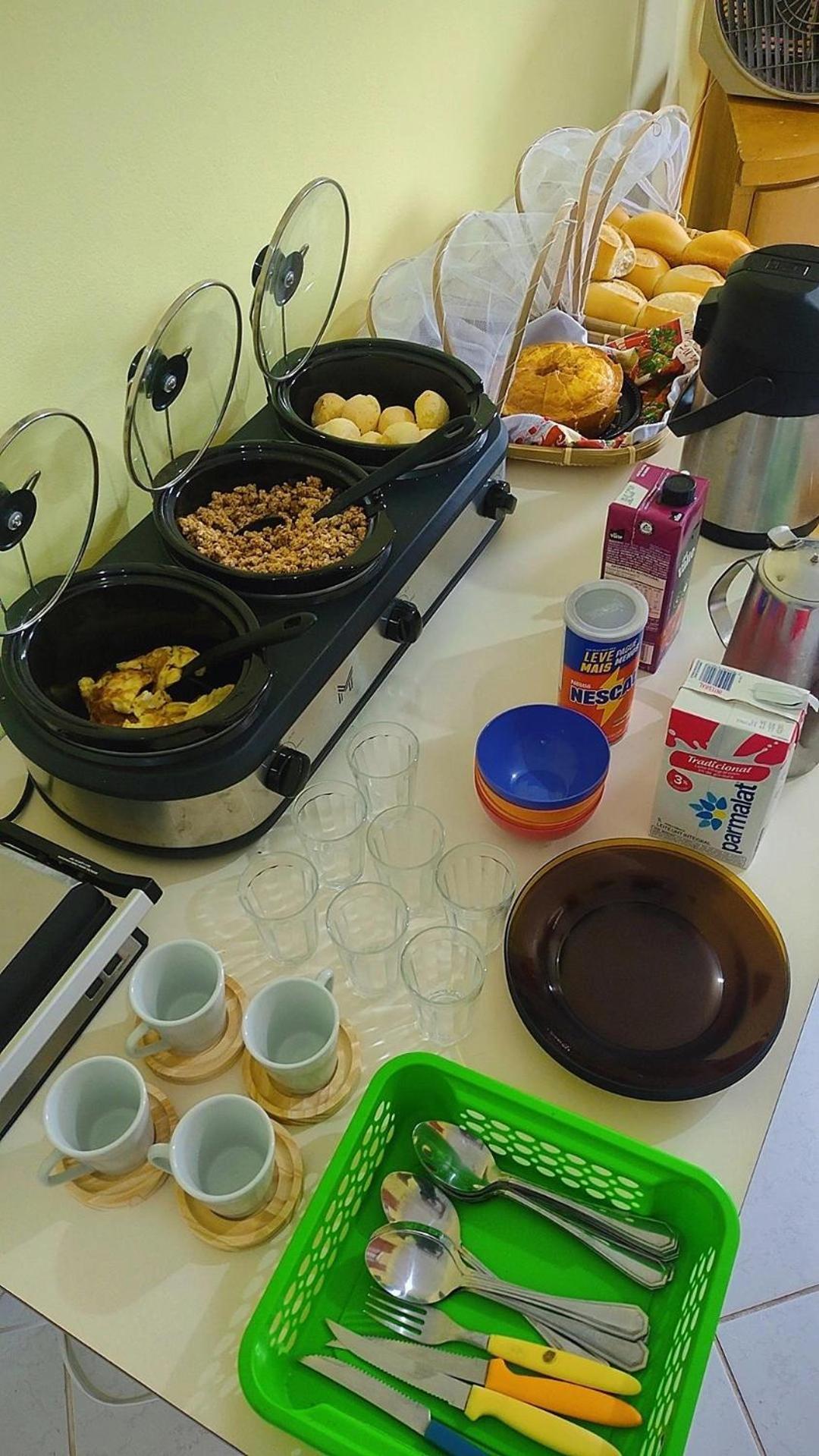 Genesis Beach Hostel! Quartos Compartilhados E Privativos Na Pinheira 帕罗卡 外观 照片